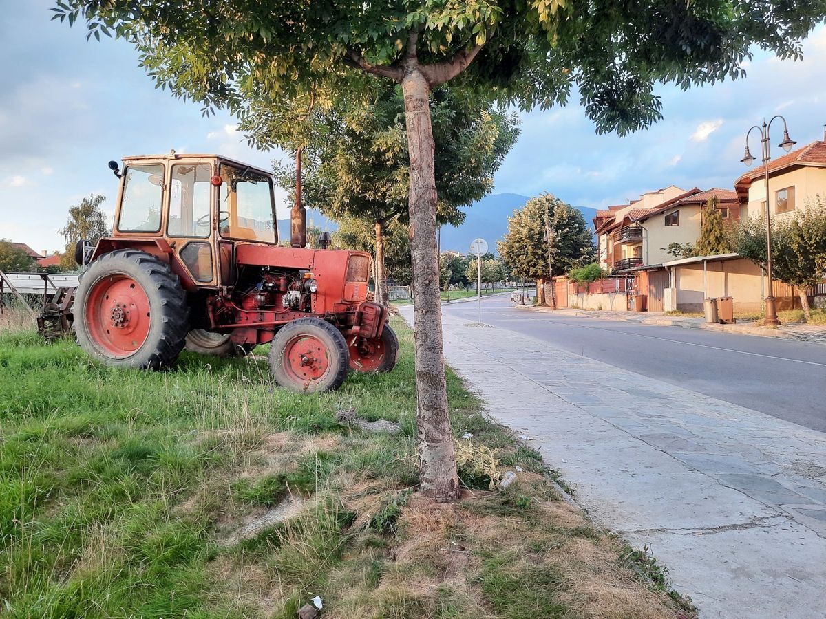 Bansko tractor