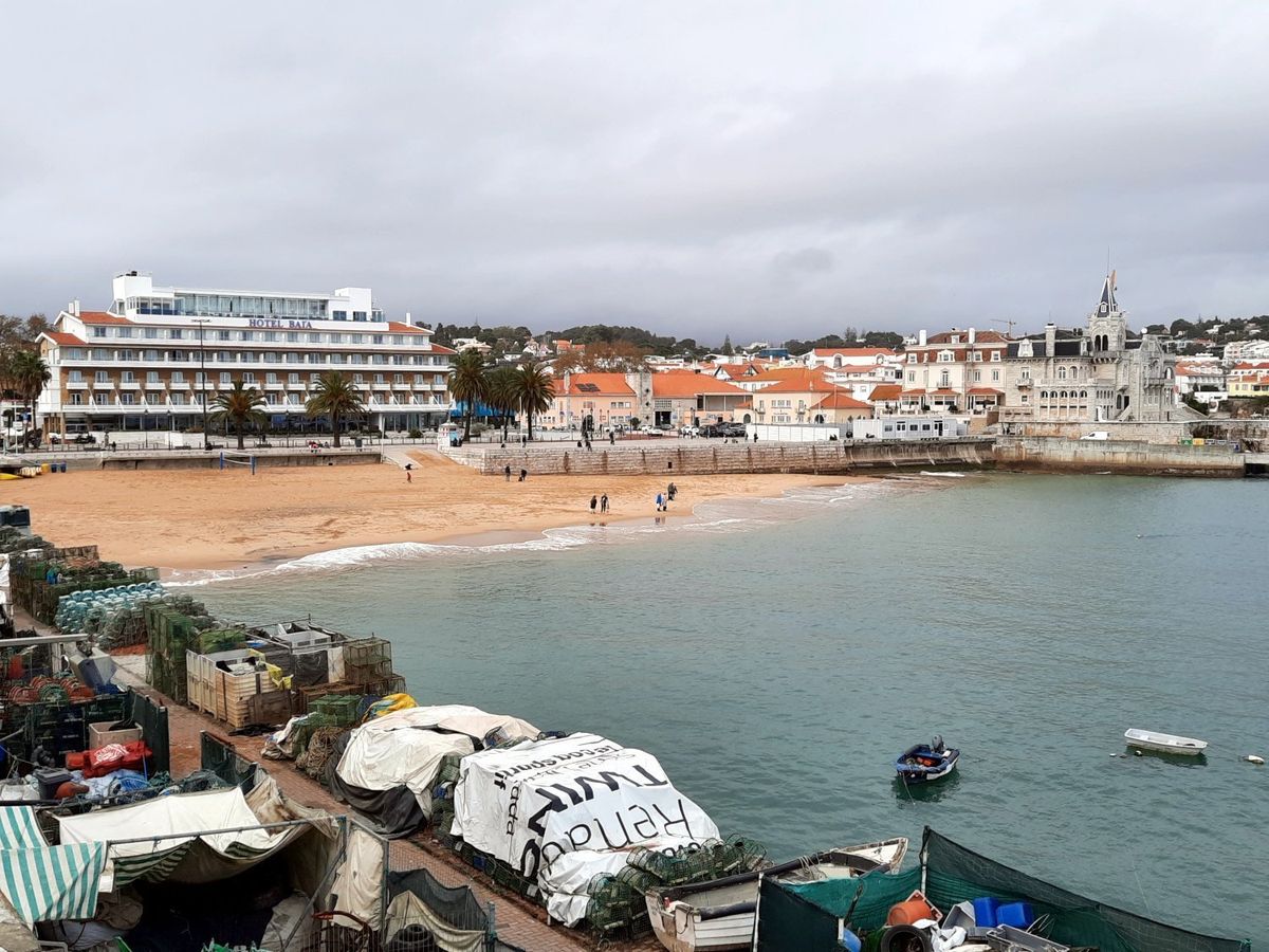 Cascais beach
