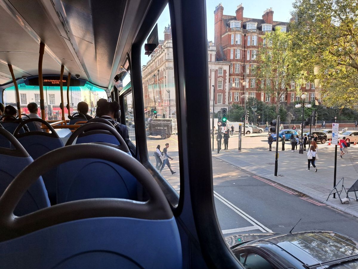 Bus