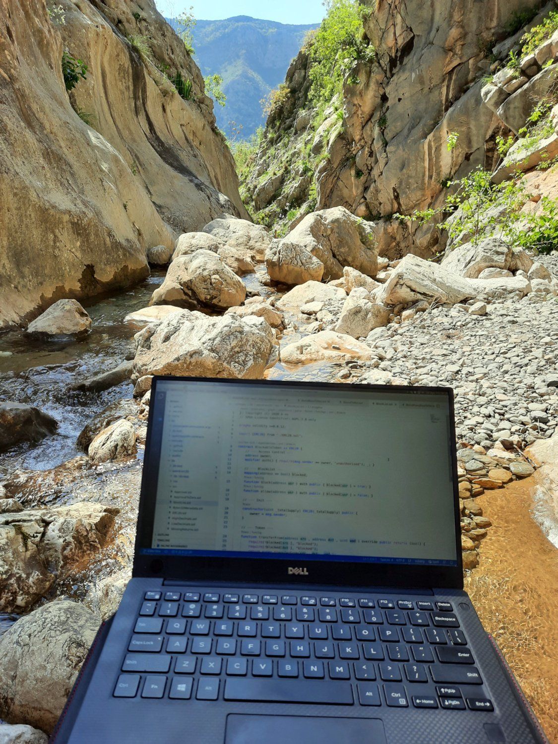 Laptop