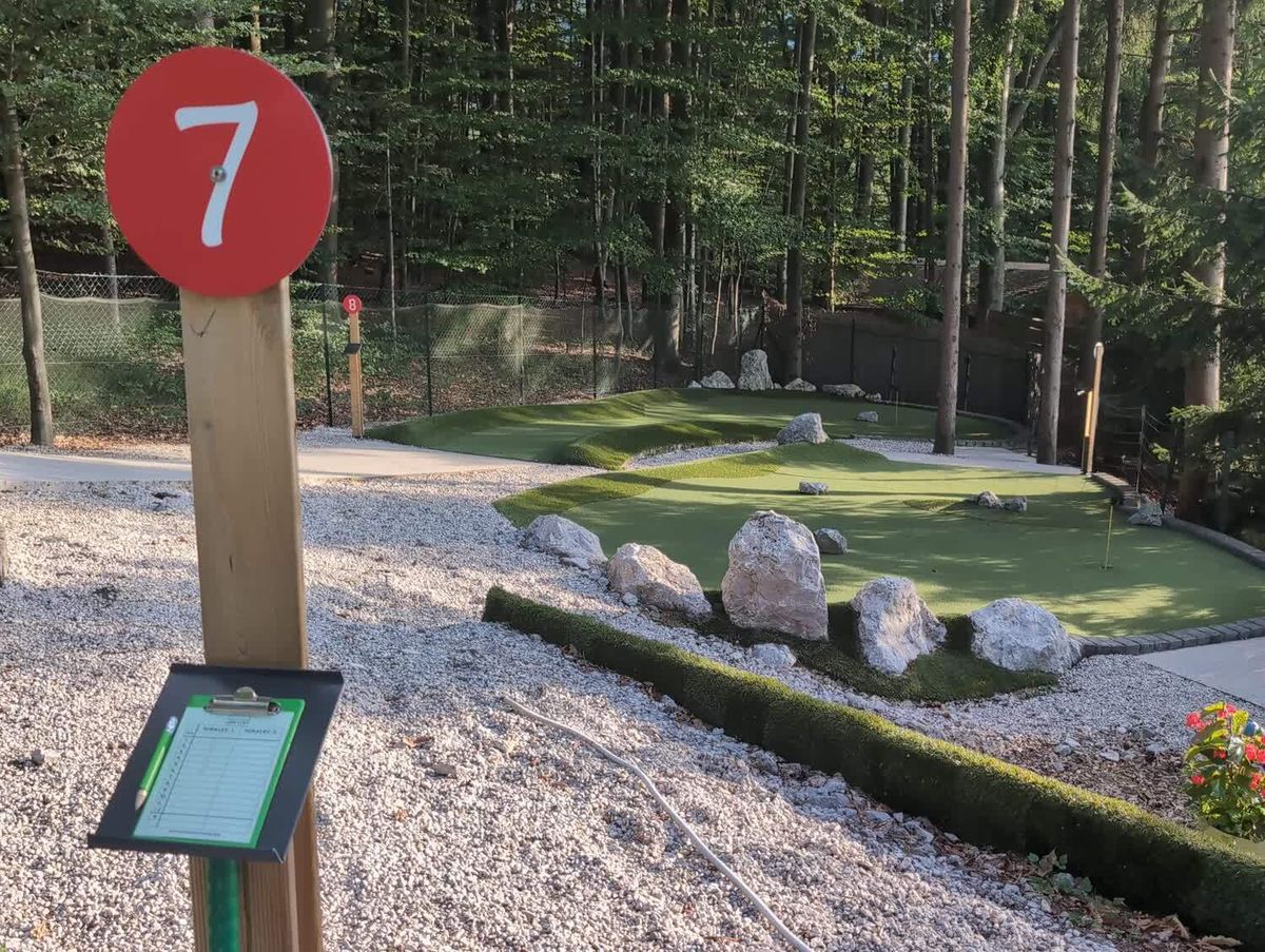 Mini golf
