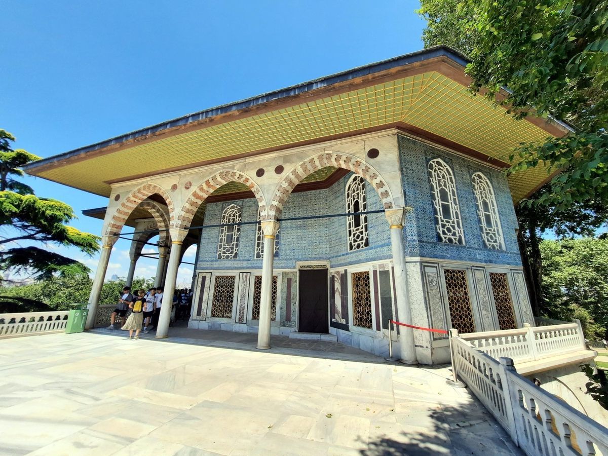 Ornate Ottoman architecture at Topkapi